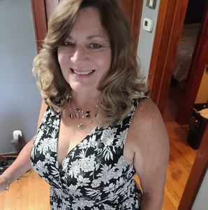 Meet your Posher, Joann